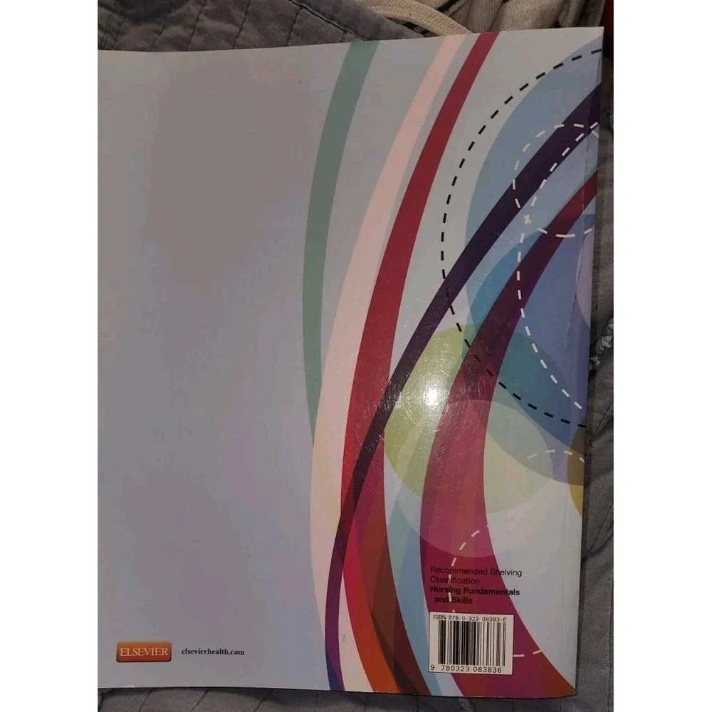 Clinical Nursing Skills and Techniques, 8th Edition - Paperback - GOOD